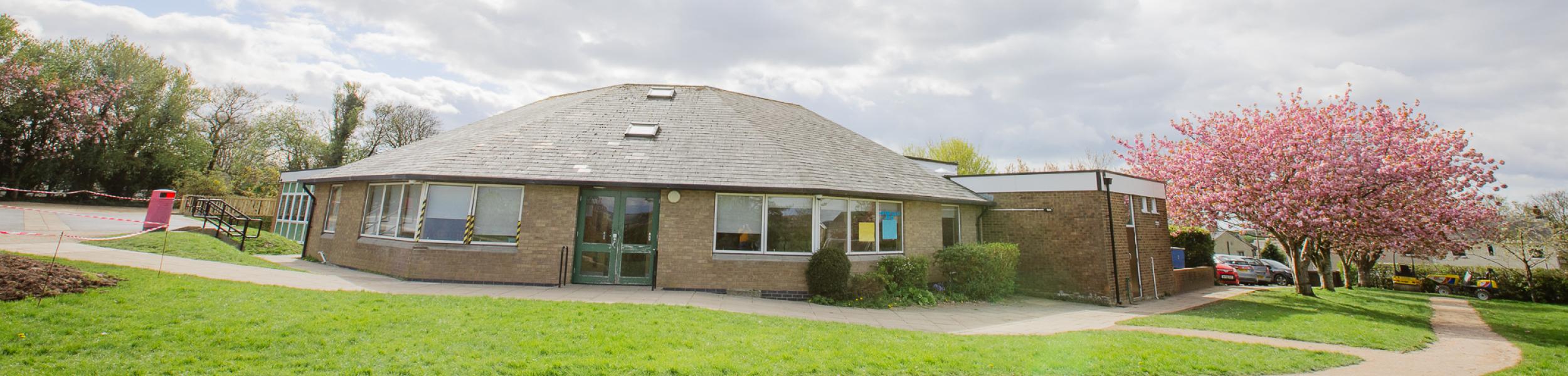 St Helens Primary 470
